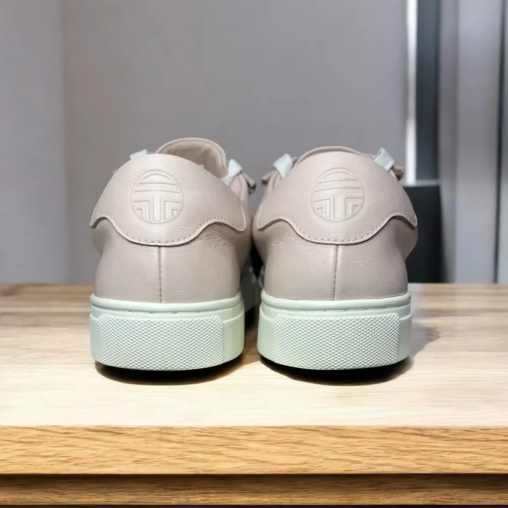 Tory Burch Sport Leather Ruffle Sneaker Size 8M